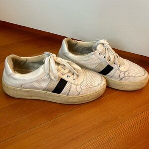 Steve Madden platform white sneakers